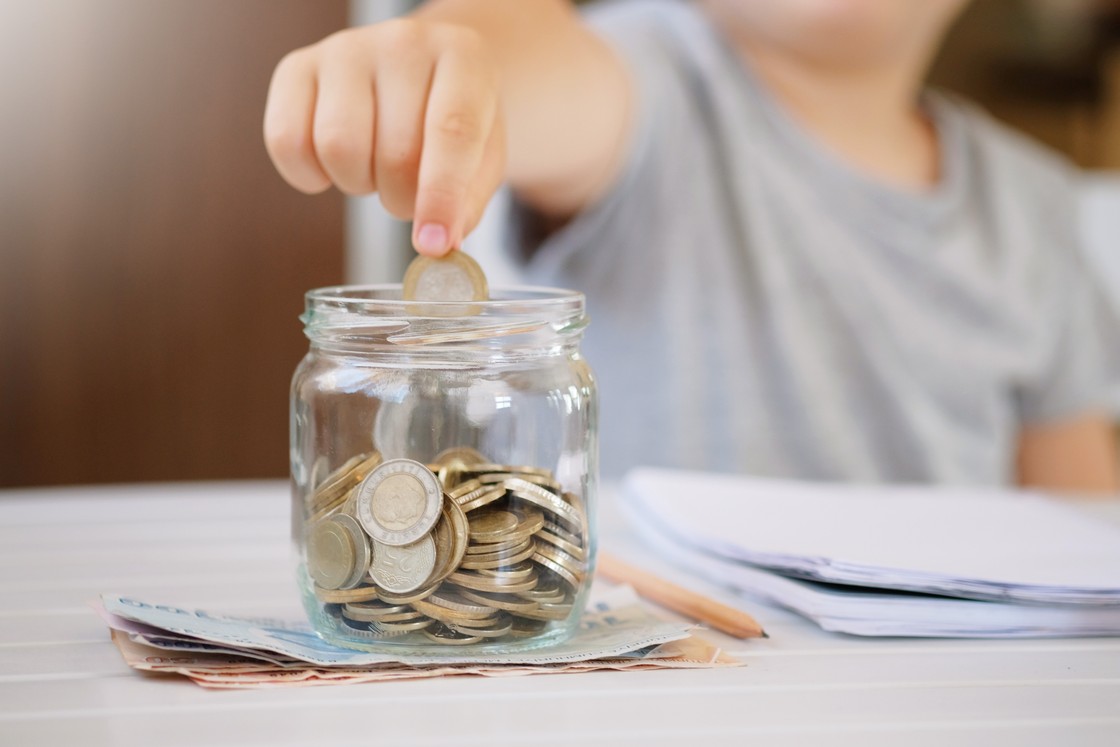 How to Save Money Without Sacrificing Your Lifestyle